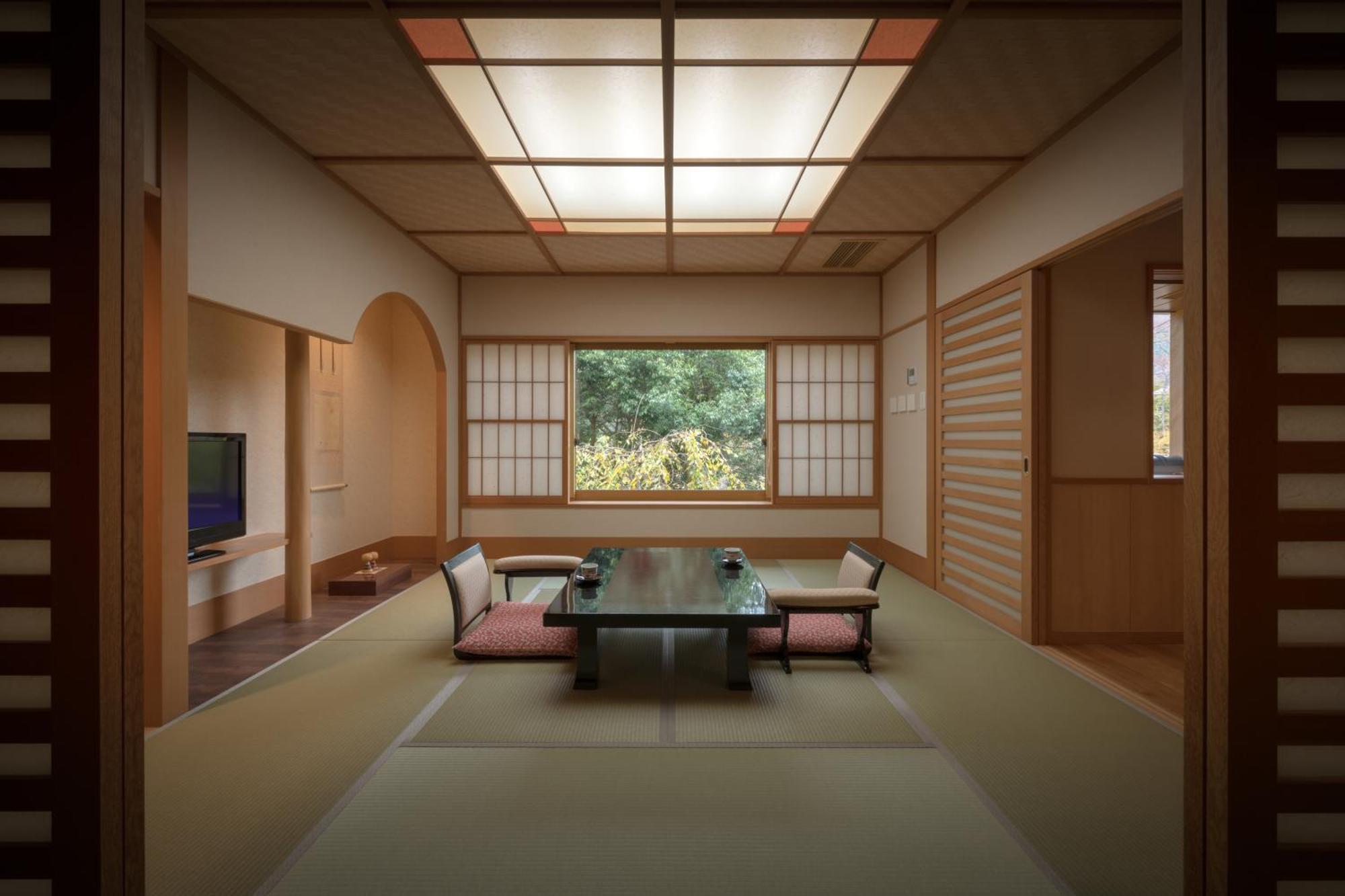 Harumiya Ryokan Fukushima  Exterior photo